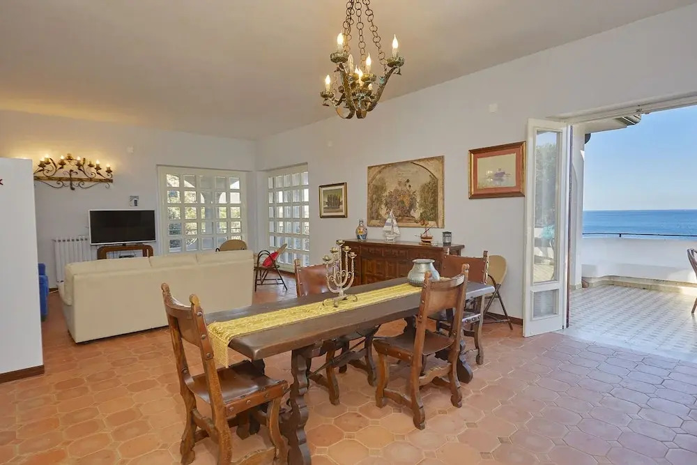 Villa Del Carrubo