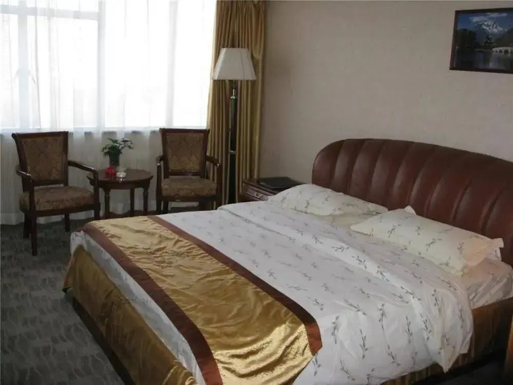 Huazhou Hotel Yunnan