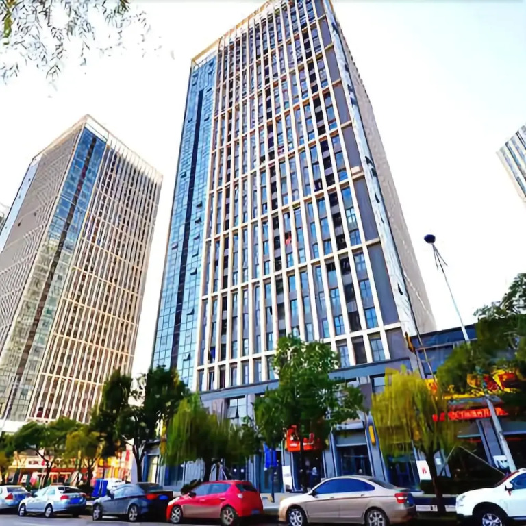 Super 8 Hotel