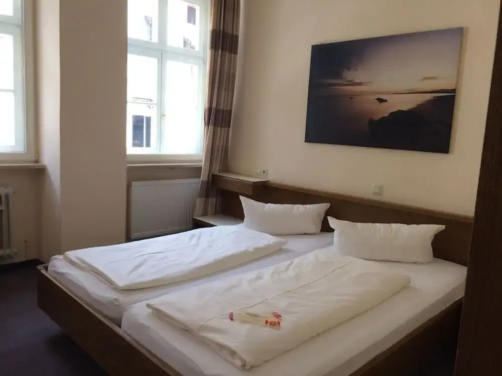 Hotel Sandstern