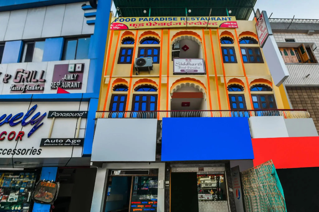 OYO 37450 Hotel Siddharth