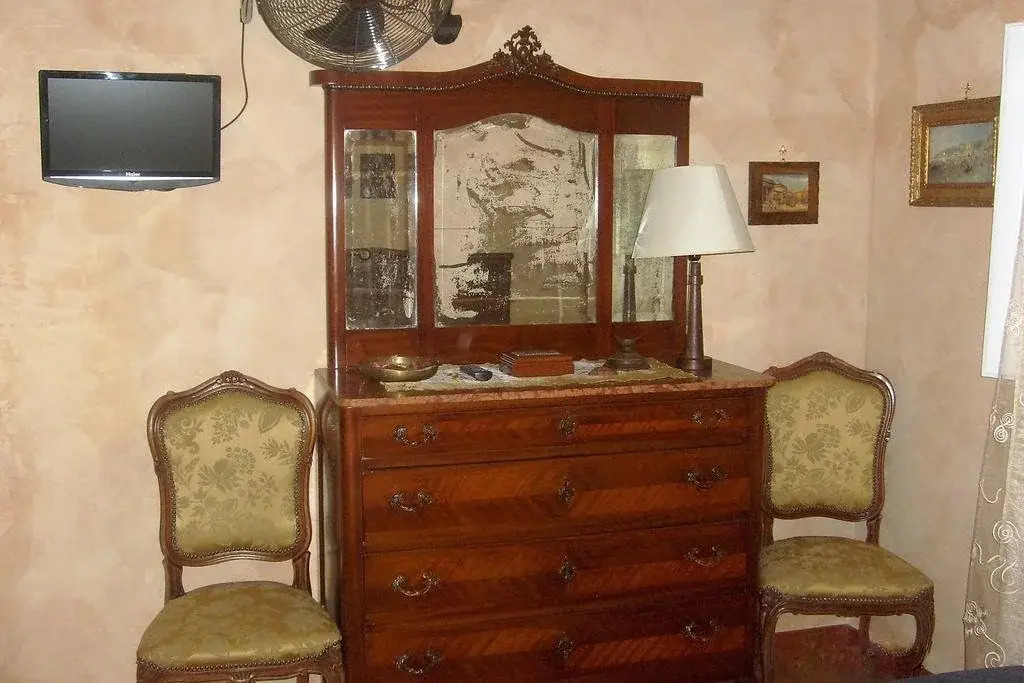 B&B Carolina Plebiscito R.