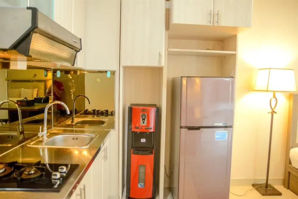 Prime Location Studio Apartment at Elpis Residence near Ancol