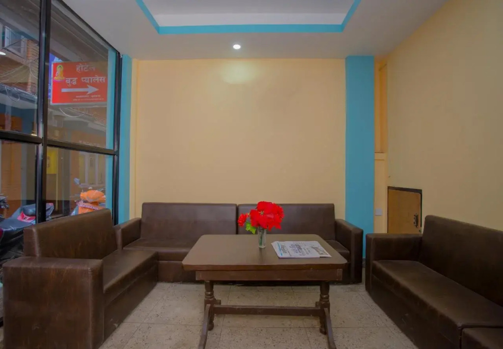 OYO 287 Hotel Buddha Palace