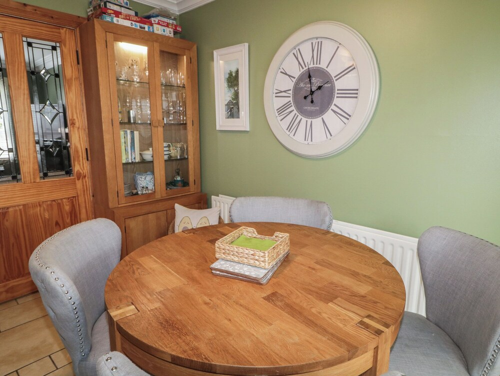 Donagh Cross Town House