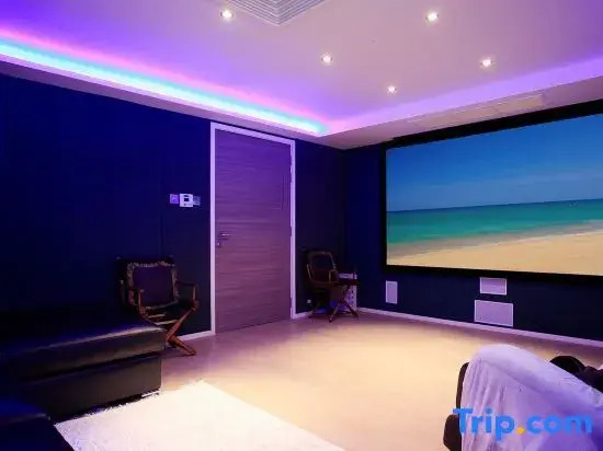 11 Bedroom Blue Siam Villa