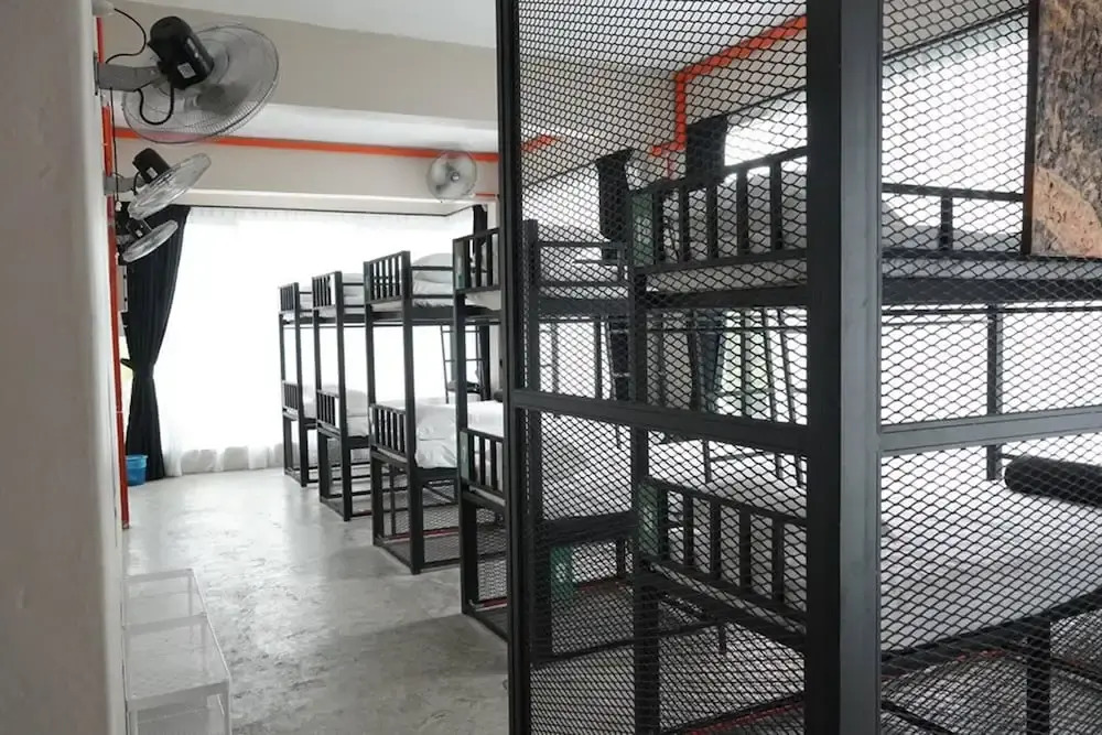 DWJ Backpacker Hostel