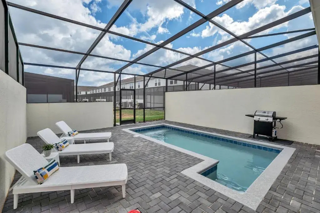 Townhome W/private Pool & Themed Rooms, Near Wdw!