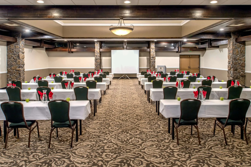 Red Lion Hotel Kennewick Columbia Center