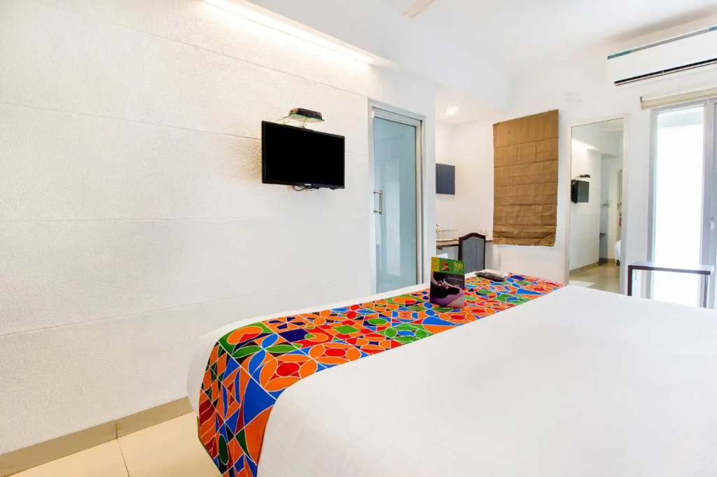 FabHotel Kalyan