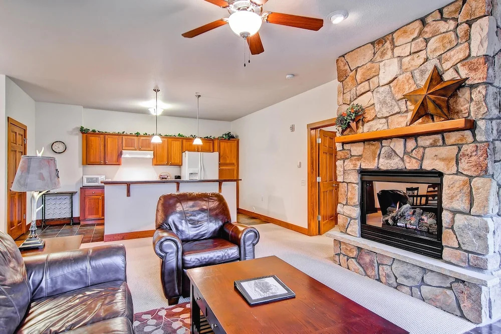 Black Canyon Inn Unit F2