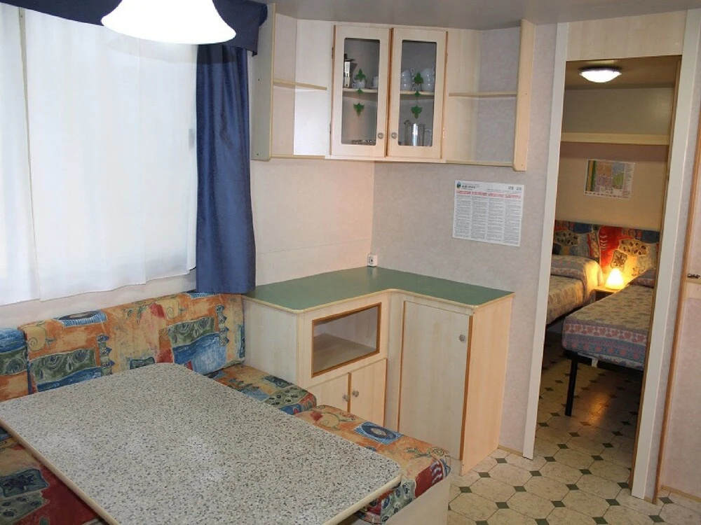 Pretty Mobile Home in Lido di Spina with Gym, Pool, Garden