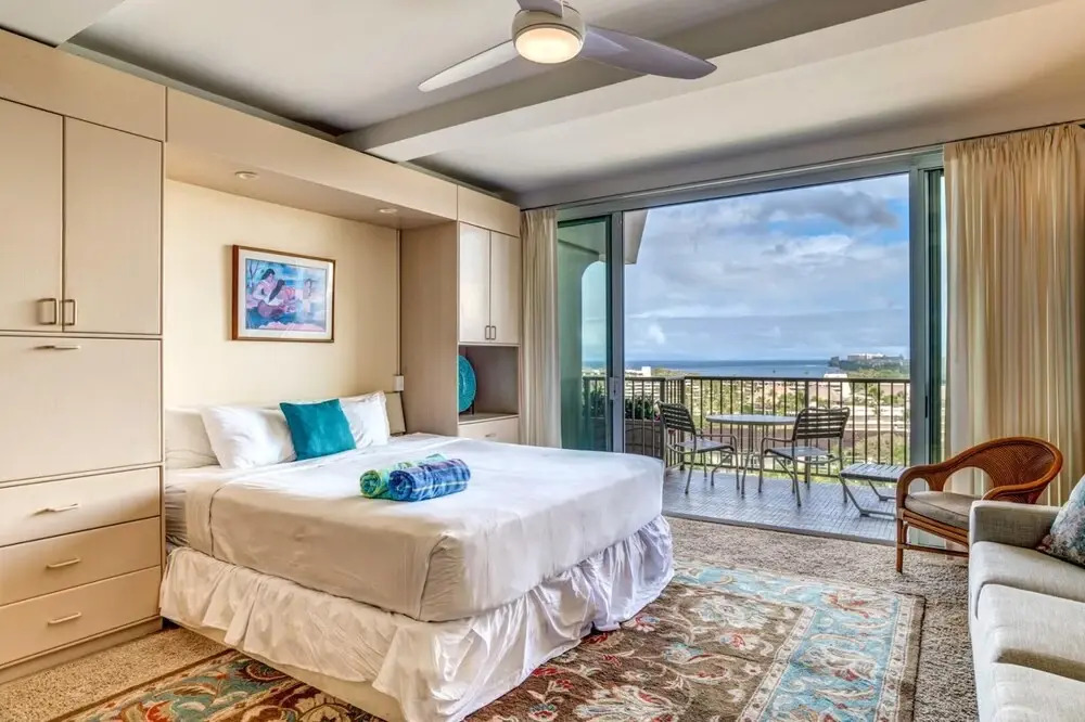 K B M Resorts- Wh1-1218 Stunning Studio, Whale Watching, big Ocean Views, Steps to Beach!