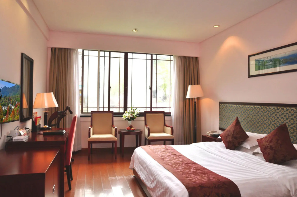 Xidi Taoyuan Hotel