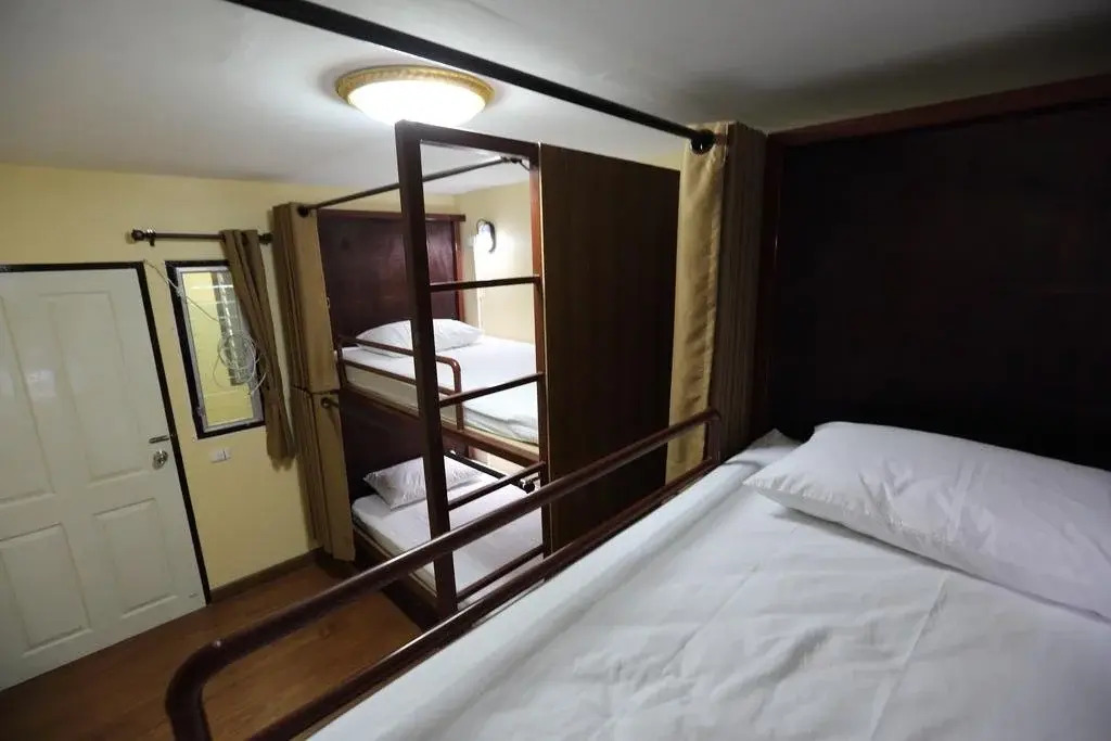 @Home Hostel Wua Lai