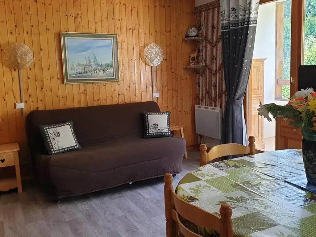 Appartement Saint-Jean-d'Aulps, 1 pièce, 4 personnes - FR-1-573-44