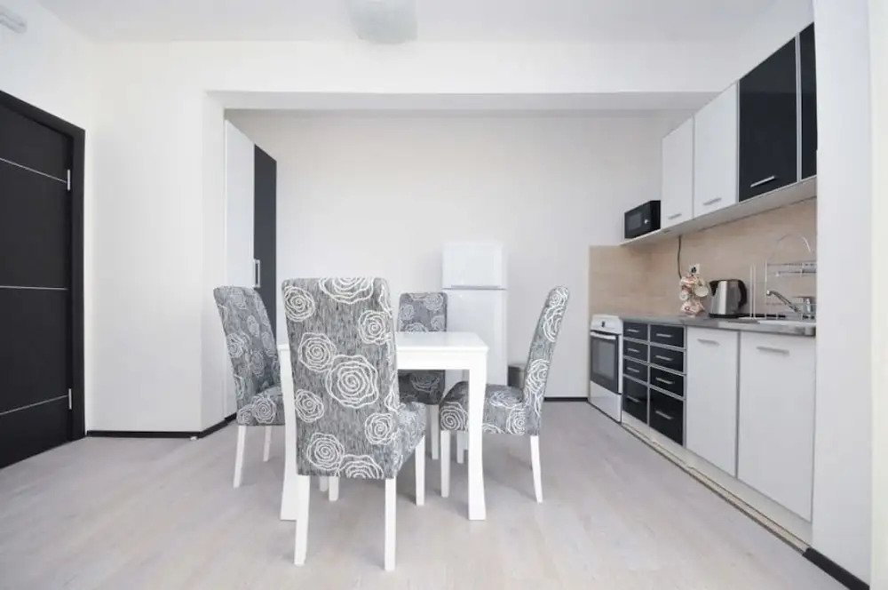 One Bedroom Apartment Centar C9