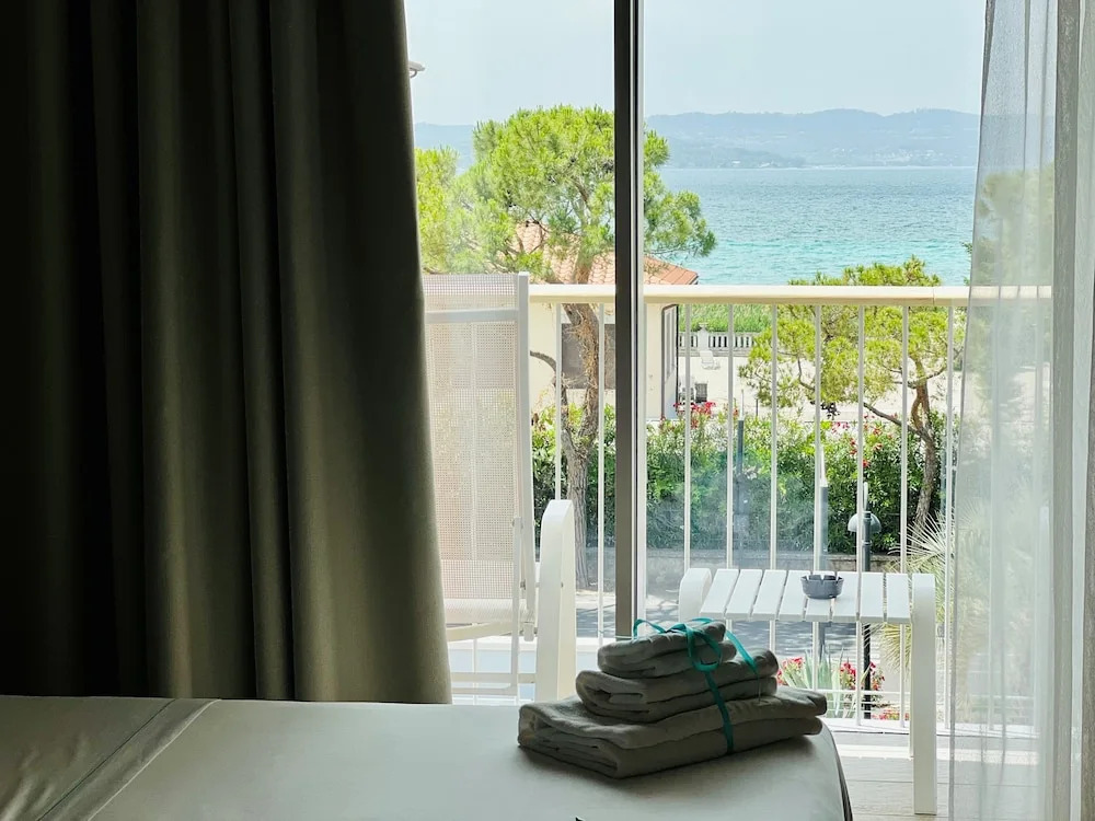Hotel Astra