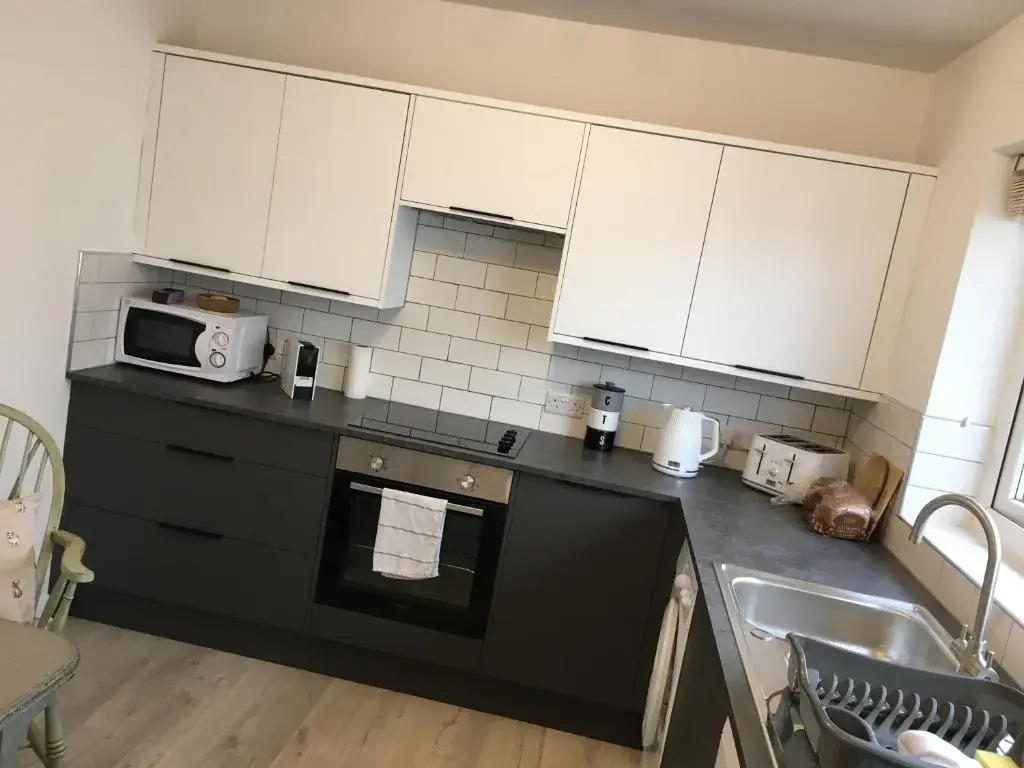 Apartment 61