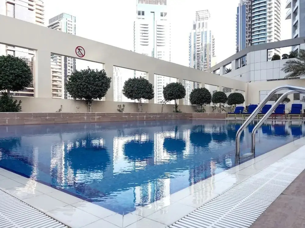Minutes From JBR Beach! Beautiful 1BR in Marina!