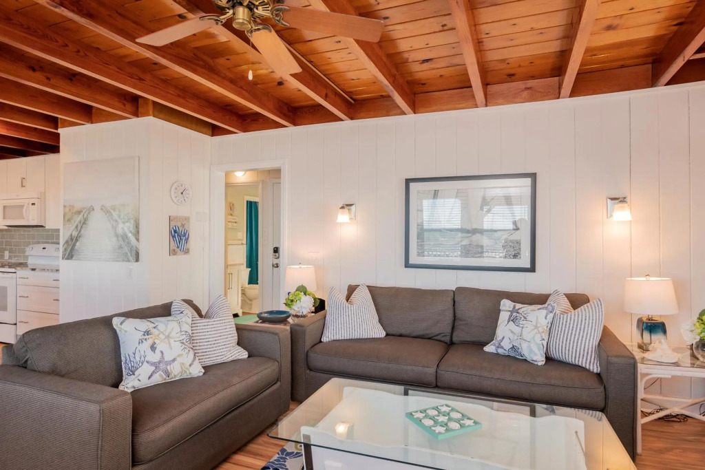 A Little Nauti by Oak Island Accommodations