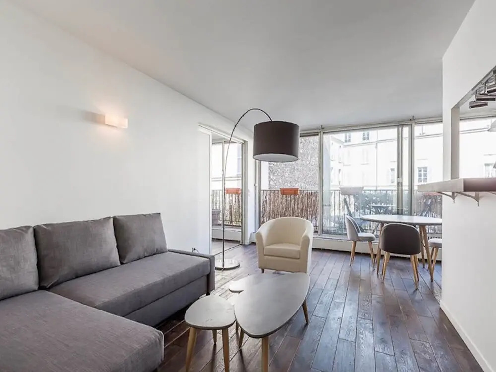 My Paris Apartments - Champs Elysées