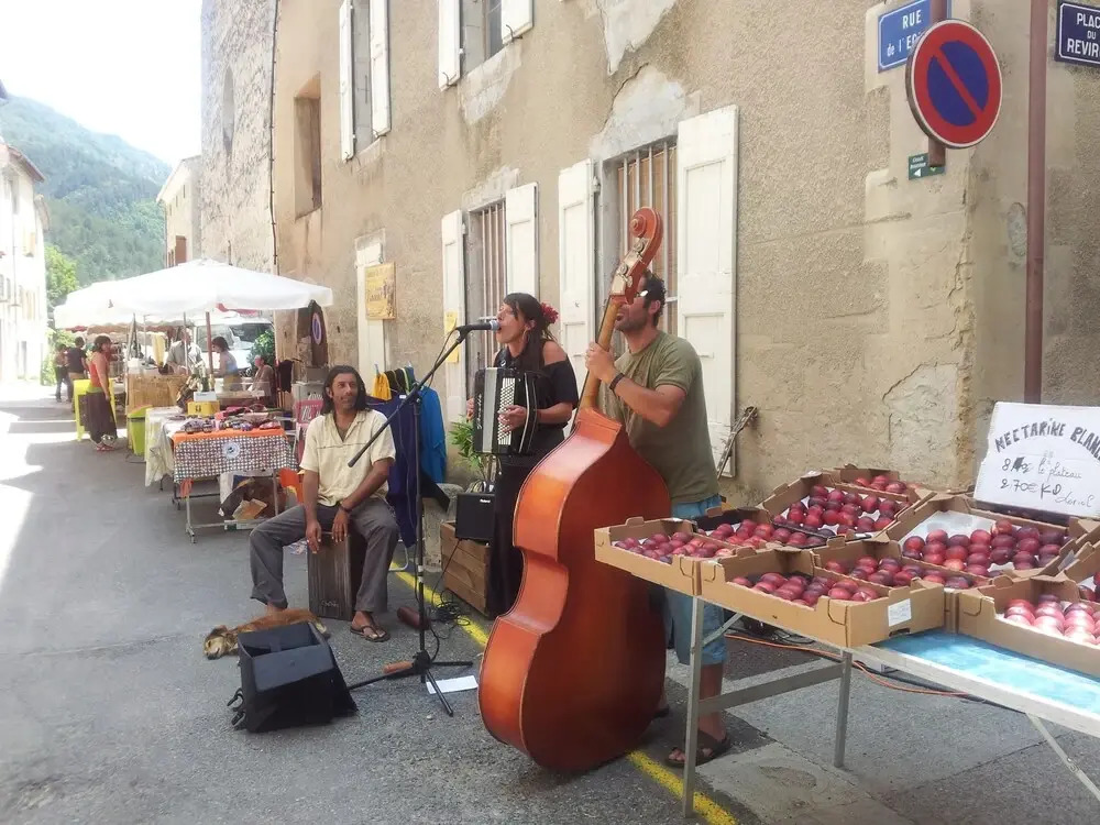 Les Capucines