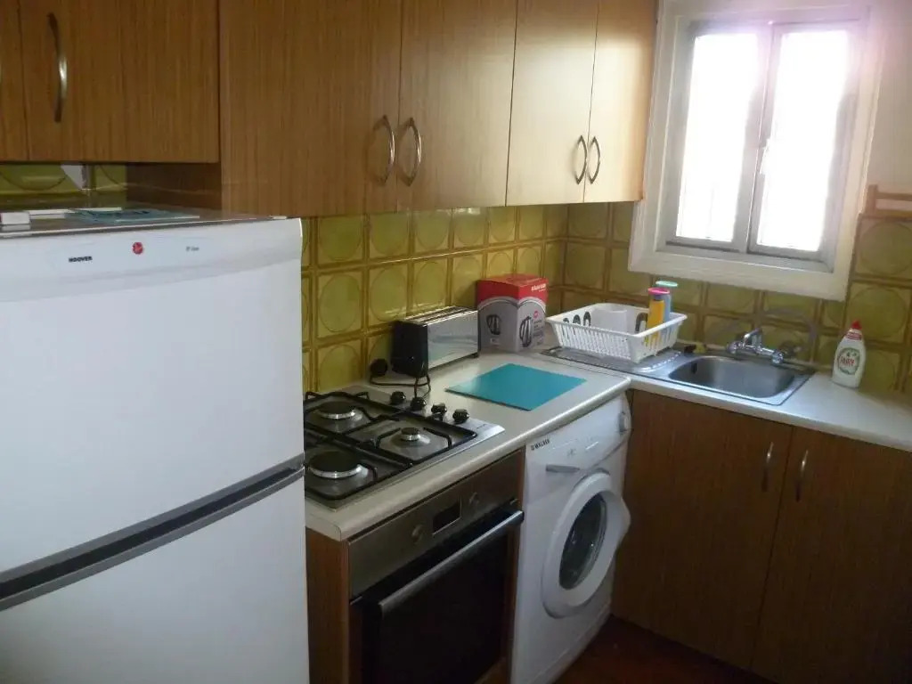 City center private 1 or 2 bedroom flat - Dimofontos