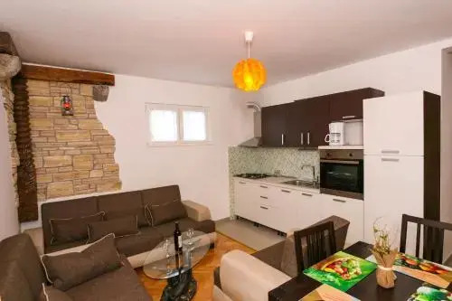 Apartments Intrada