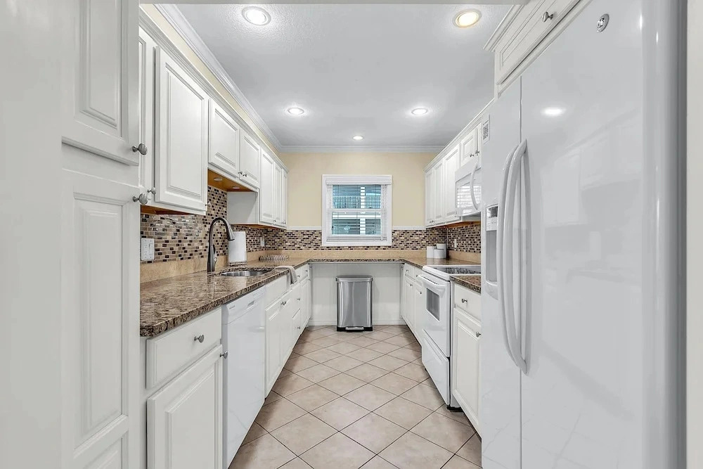 Bayview Villas 101