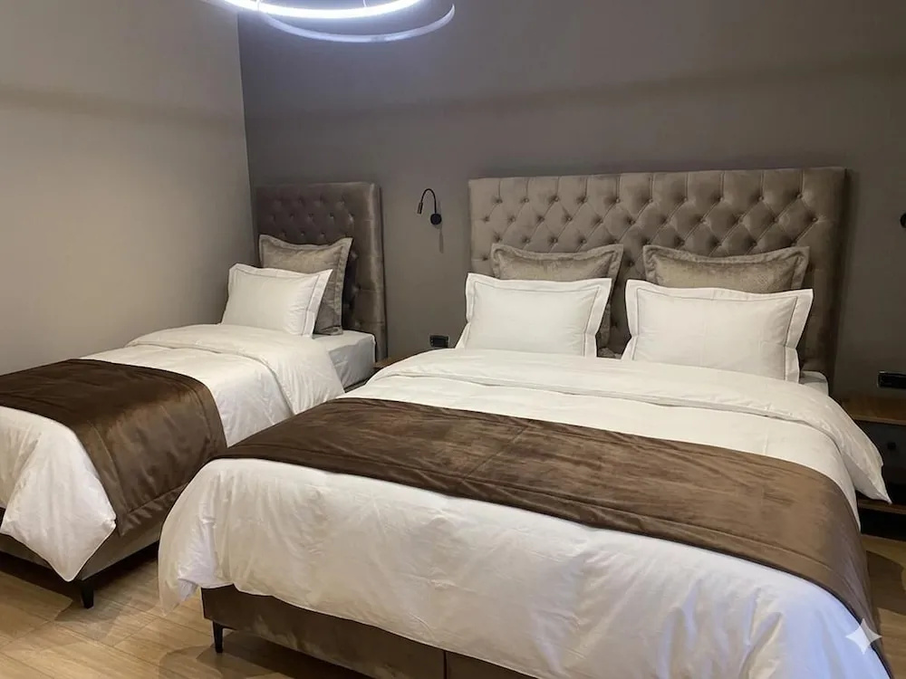 Hotel Shopi Residence