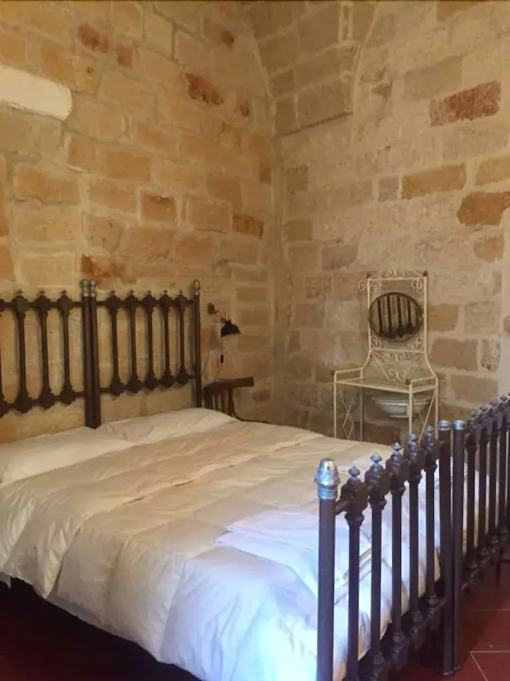 Levante Rooms