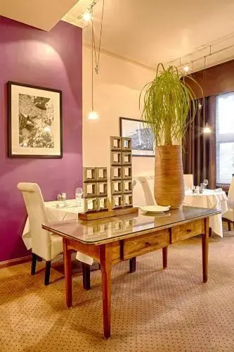 Hotel Restaurant "Le Strasbourg"