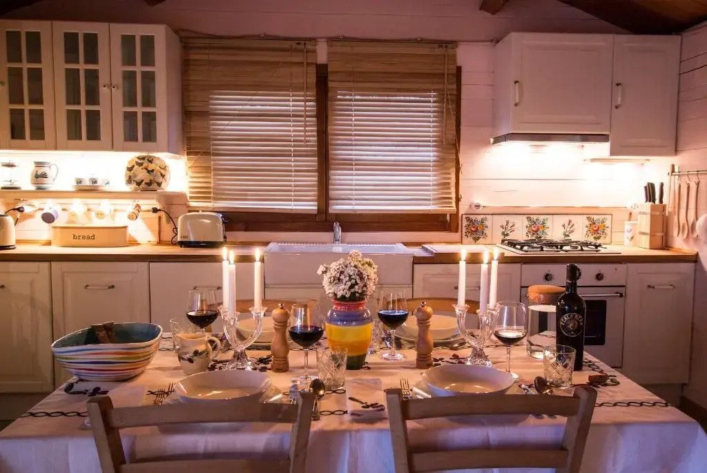 Glamping Abruzzo - The Pool House