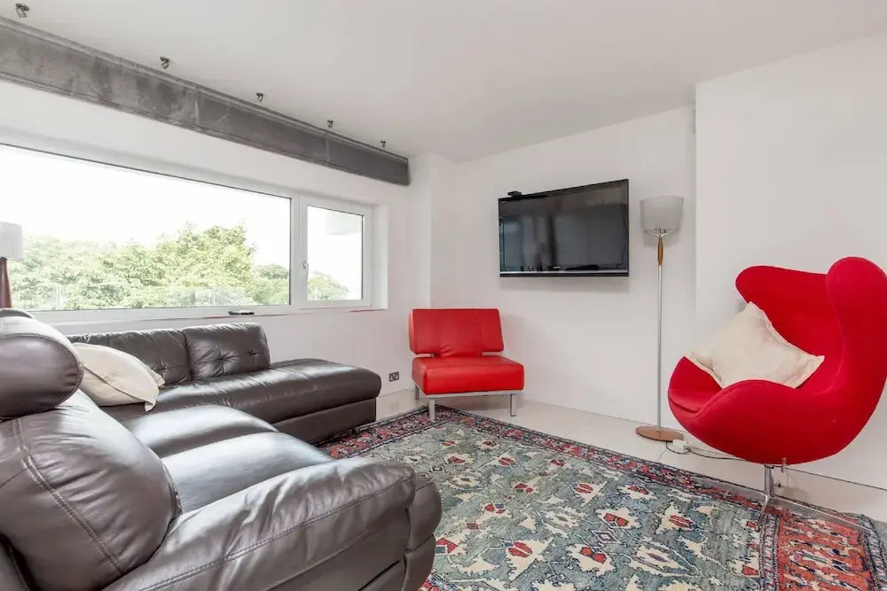 Deluxe 4 bedrooms Cramond Seaview House