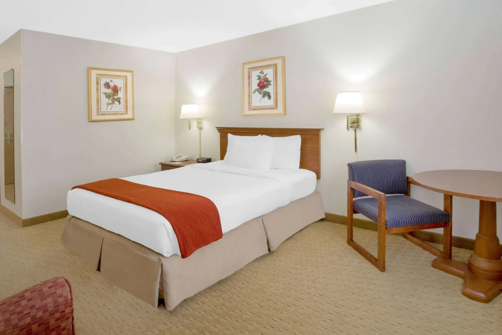 City Express By Marriott Freeport
