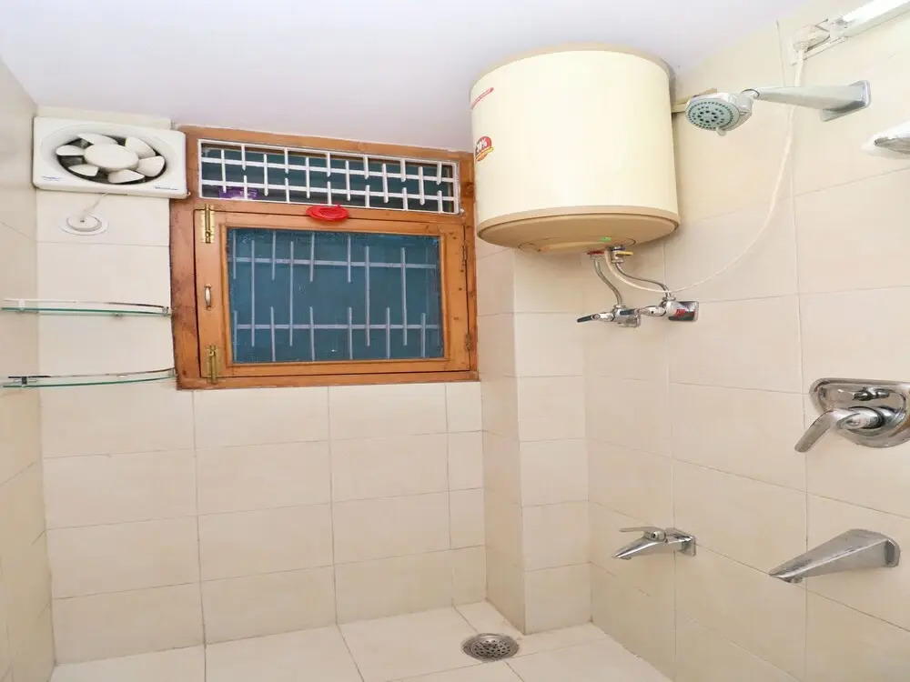 OYO 14291 Home Tranquil 2BHK Chotta Shimla
