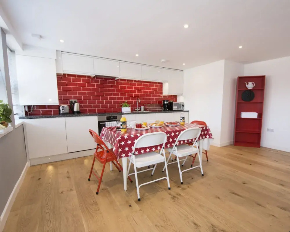 Two Bedroom Flat-Heart of London