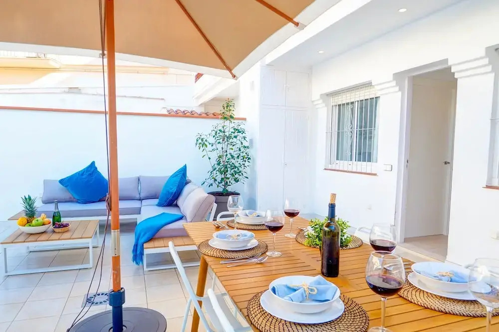 San Sebastian Apartment With Patio by Hello Apartments Sitges