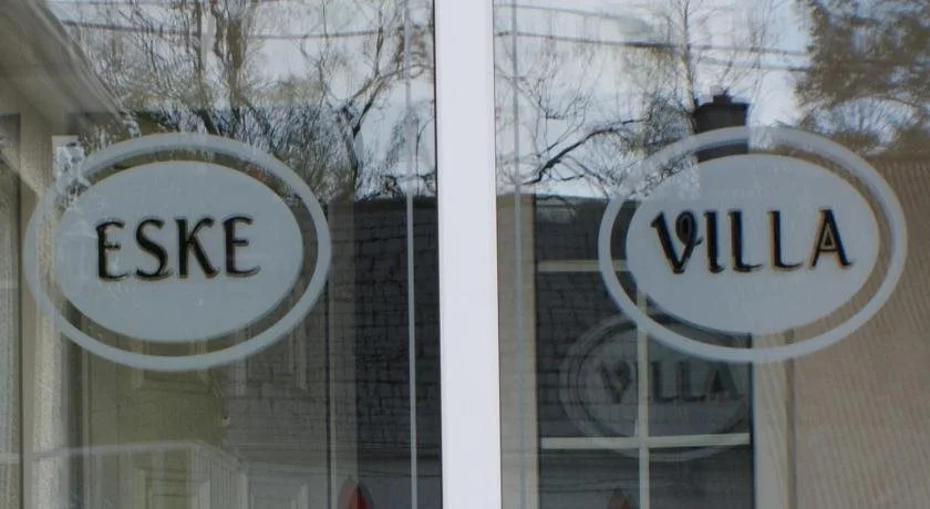 Eske Villa Bed & Breakfast