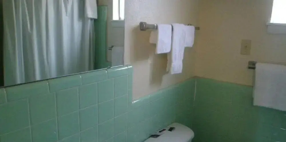 Belmont Motel