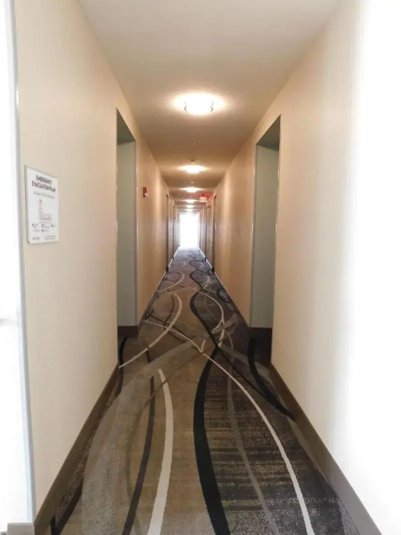 Island Suites