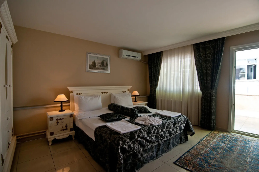 Safran Suites