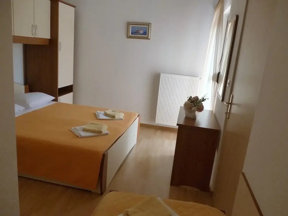 Apartments Pjer