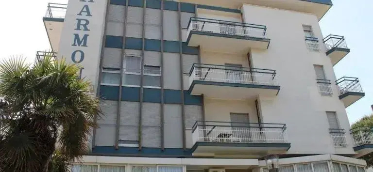 Hotel Harmony
