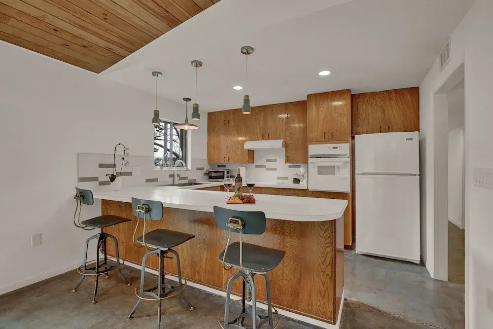 Luxury Home Just 2blcks From Main St!
