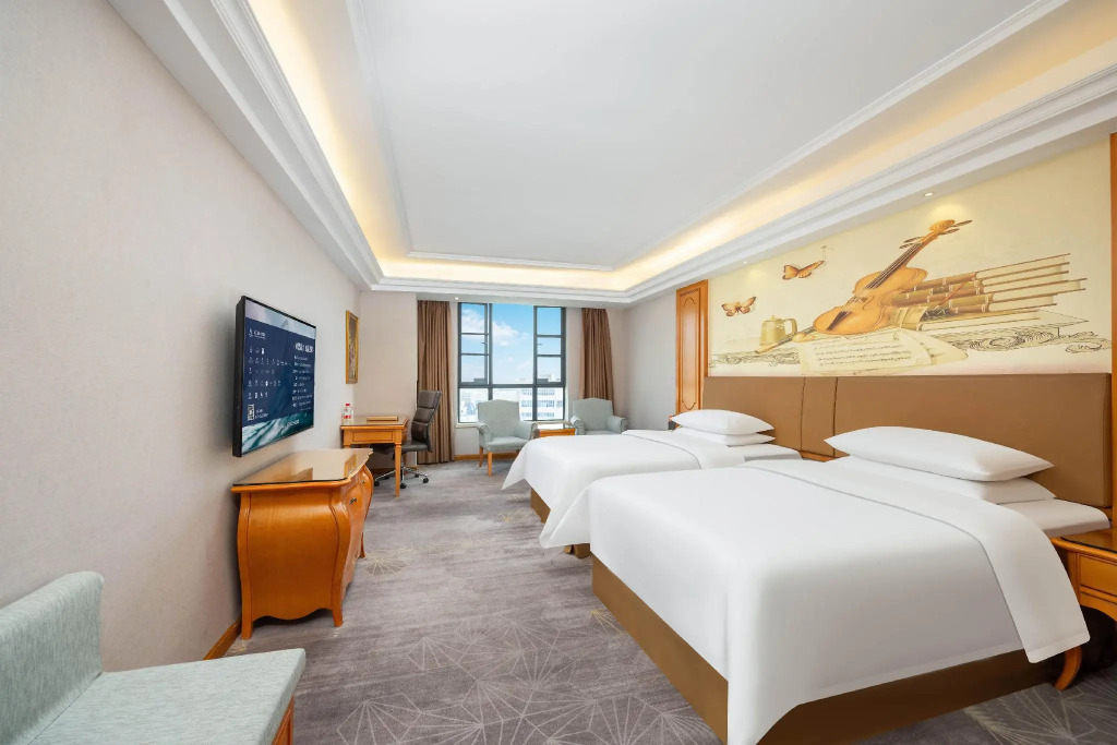 Vienna Hotel Shantou Chaoyang Mianxi Road