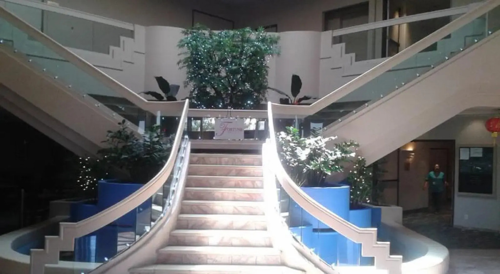 Fortune Hotel & Suites