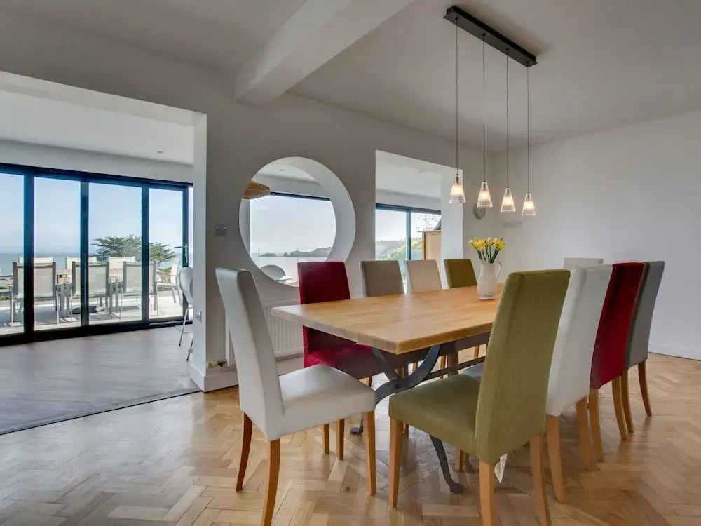 Luxury Property With Magnificent Panoramic Views of the sea