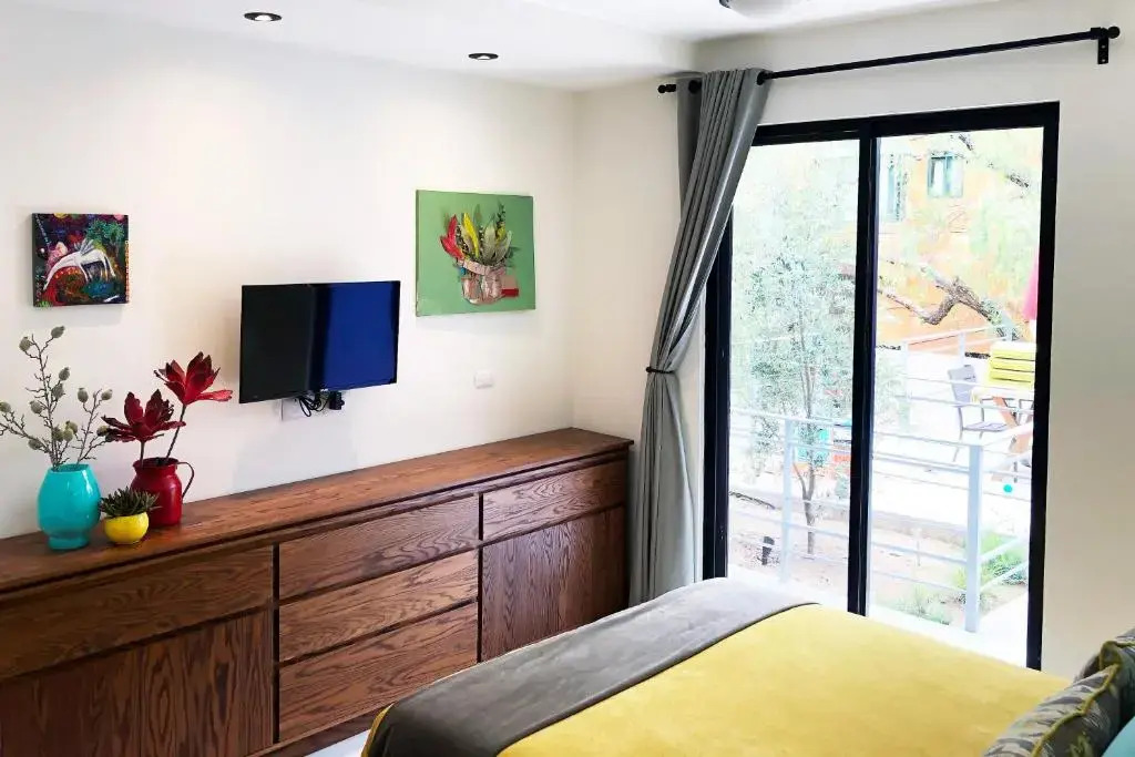 San Miguel Glass House Apartment